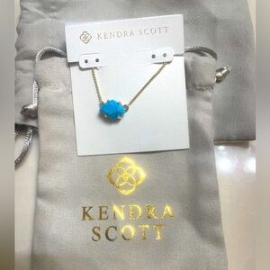 Kendra Scott necklace